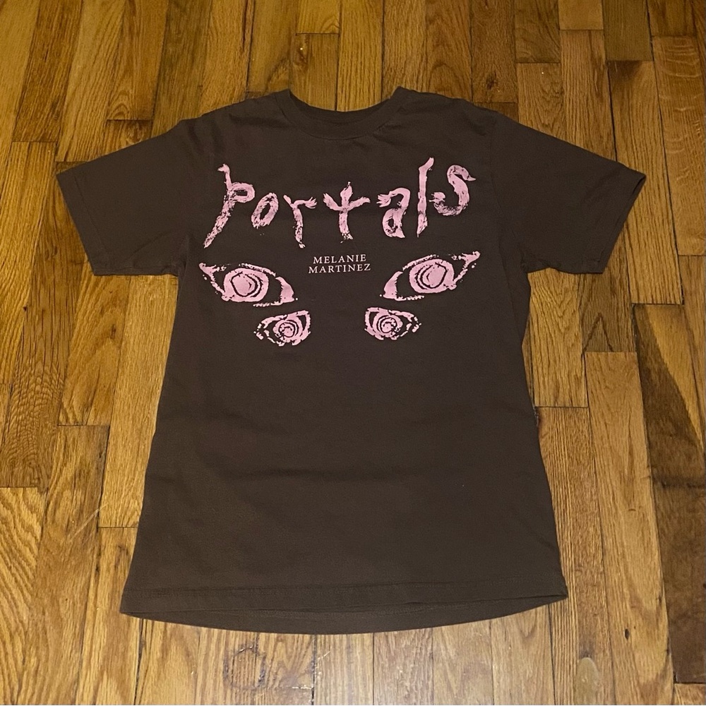 Melanie Martinez: Brown Portals Eyes Shirt